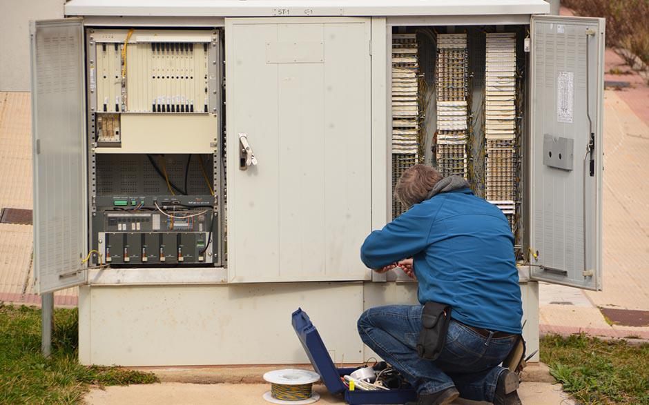 électricien dépannage Voisins-le-Bretonneux